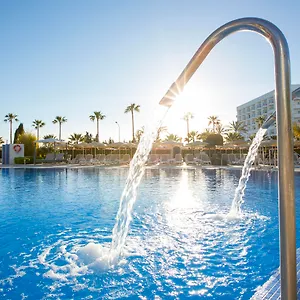 https://hipotels-cala-millor-park.allmallorcahotels.com